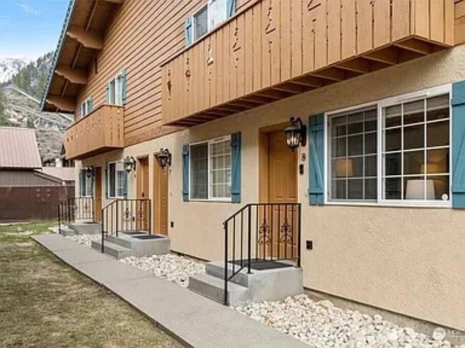 Cozy Bavarian Getaway Leavenworth Exterior photo